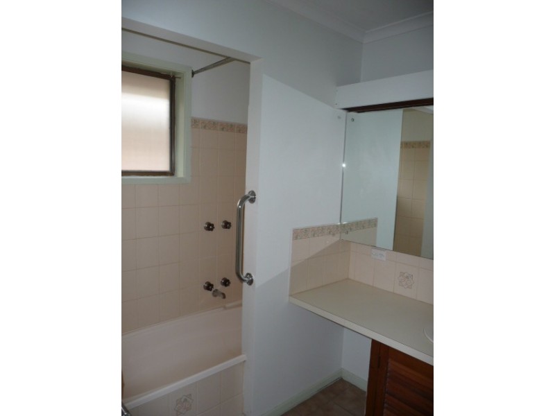 4/36 Batt Avenue, Wodonga VIC 3690