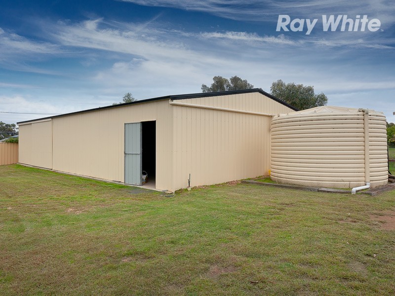 29 Albert Road, Chiltern VIC 3683