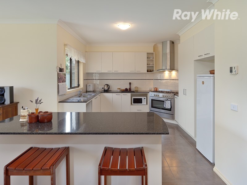 29 Albert Road, Chiltern VIC 3683