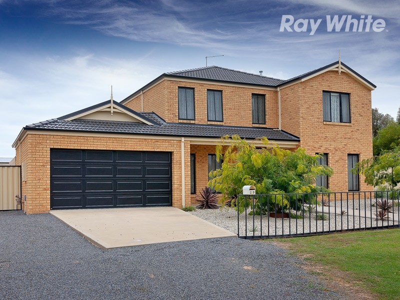 29 Albert Road, Chiltern VIC 3683