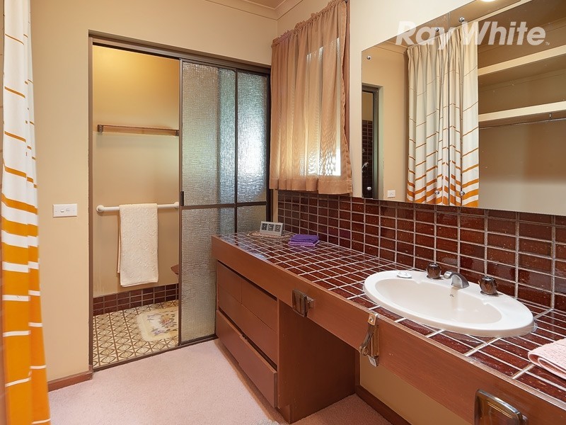 9  Huon Creek Road, Wodonga VIC 3690