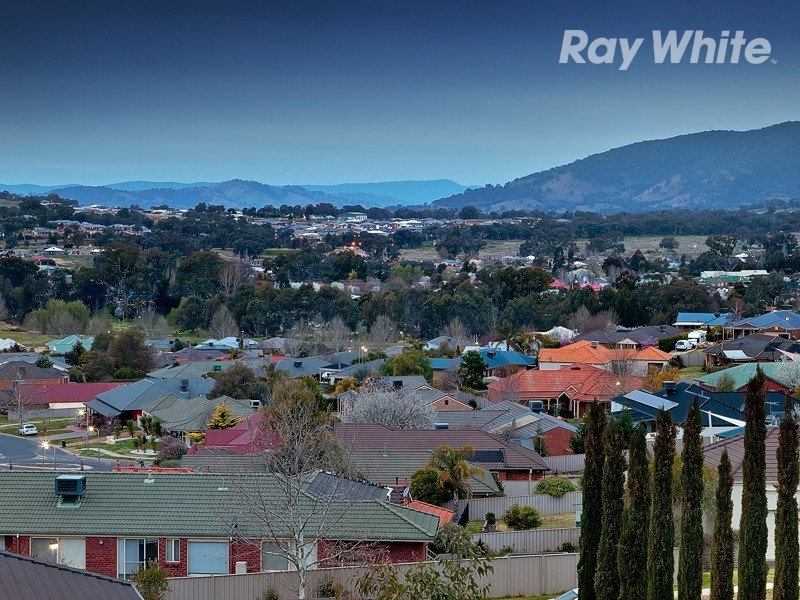 22 Avondale Drive, Wodonga VIC 3690