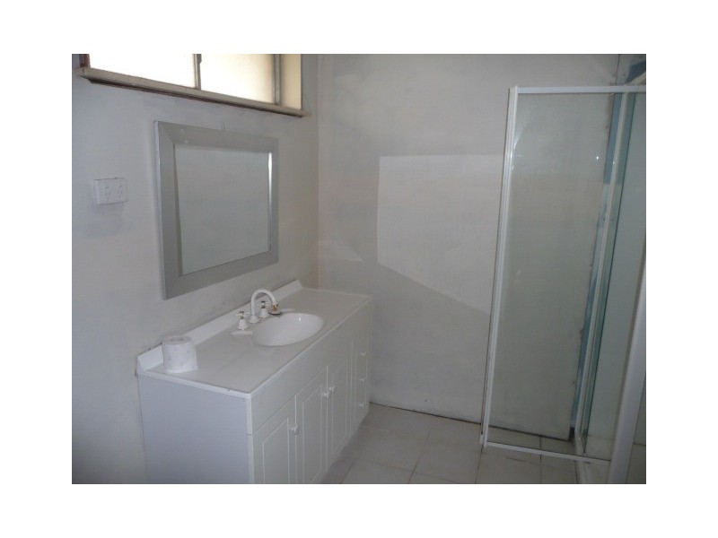 4 Ballard Street, Wodonga VIC 3690