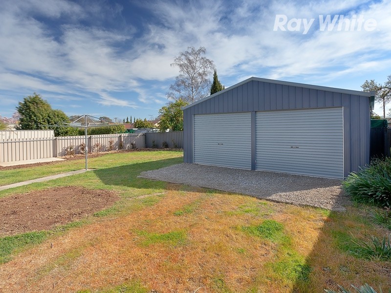 4 Dunstan Street, Wodonga VIC 3690