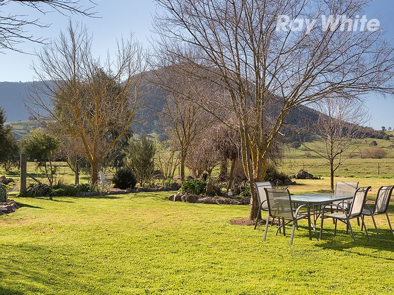 8078 Murray Valley Highway, Bullioh VIC 3700