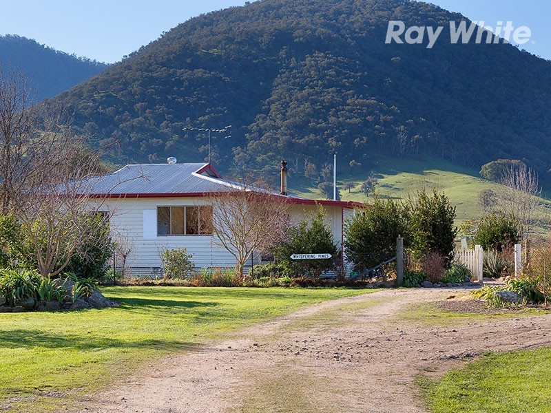 8078 Murray Valley Highway, Bullioh VIC 3700