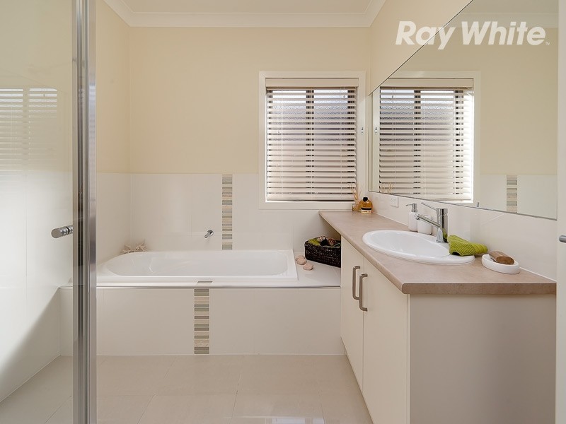 44 Victoria Cross Parade, Wodonga VIC 3690