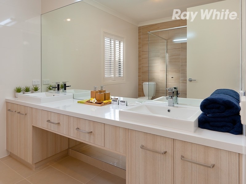 44 Victoria Cross Parade, Wodonga VIC 3690