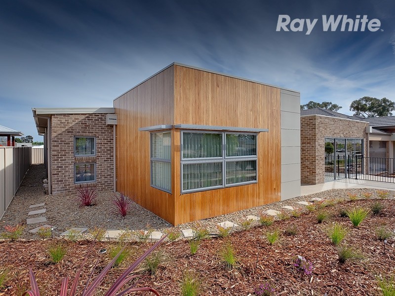 44 Victoria Cross Parade, Wodonga VIC 3690