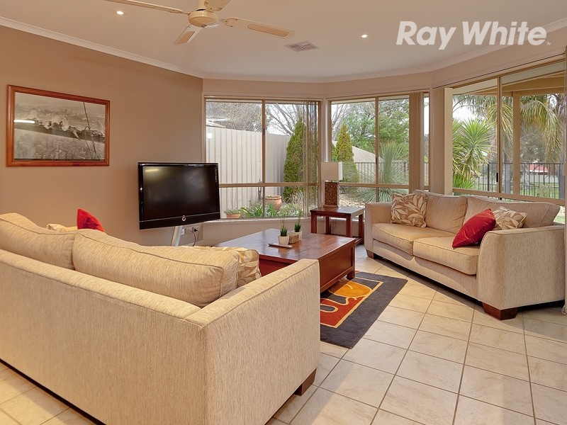 11 Flower Place, Wodonga VIC 3690