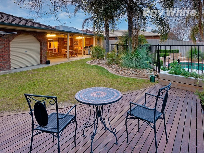 11 Flower Place, Wodonga VIC 3690