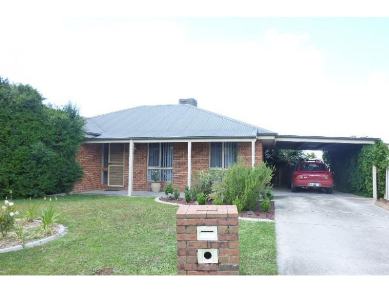 2 Hamilton Place, Wodonga VIC 3690