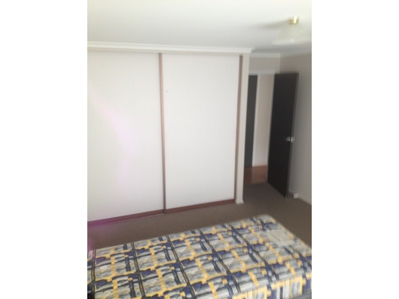 2/11 McMahon Place, Wodonga VIC 3690