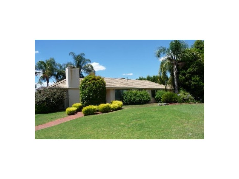 2  Campaspe Street, Wodonga VIC 3690