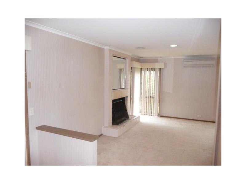 2  Campaspe Street, Wodonga VIC 3690