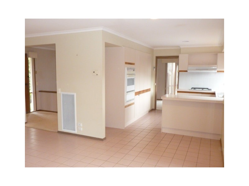 2  Campaspe Street, Wodonga VIC 3690