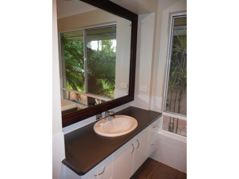 2  Campaspe Street, Wodonga VIC 3690