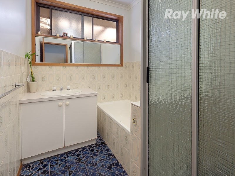 9 Sapphire Circuit, Wodonga VIC 3690