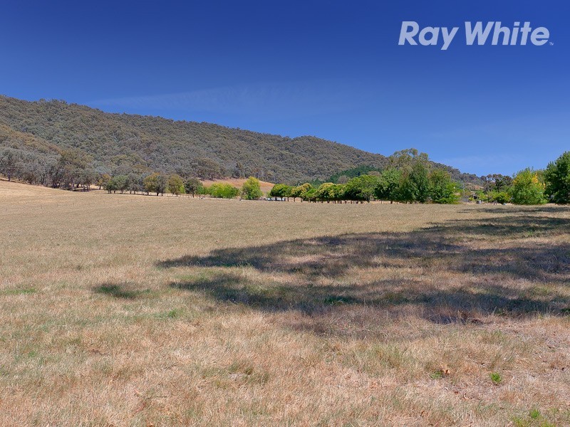 317 Yackandandah Road, Yackandandah VIC 3749