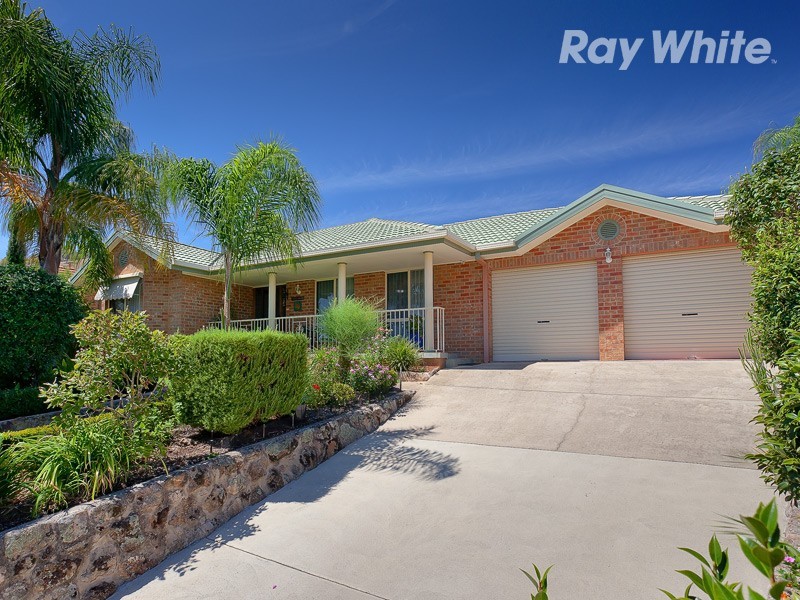 19 Craig Drive, Bellbridge VIC 3691