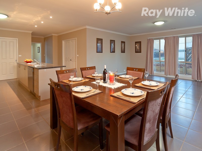 14 Blue Bonnet Way, Wodonga VIC 3690