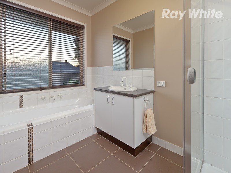 14 Blue Bonnet Way, Wodonga VIC 3690