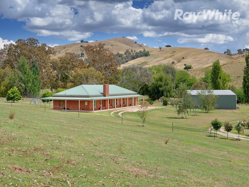 7 Edneys Road, Wodonga VIC 3690