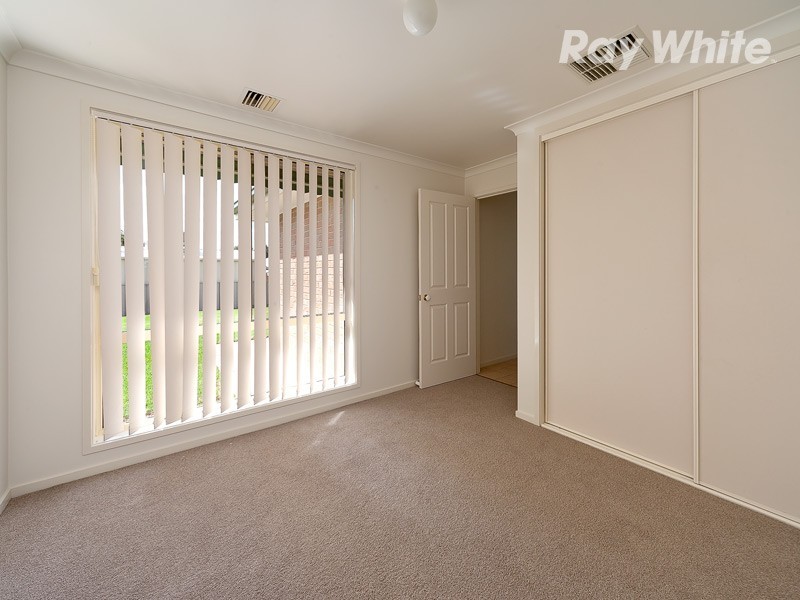 4 Spoon Court, Wodonga VIC 3690