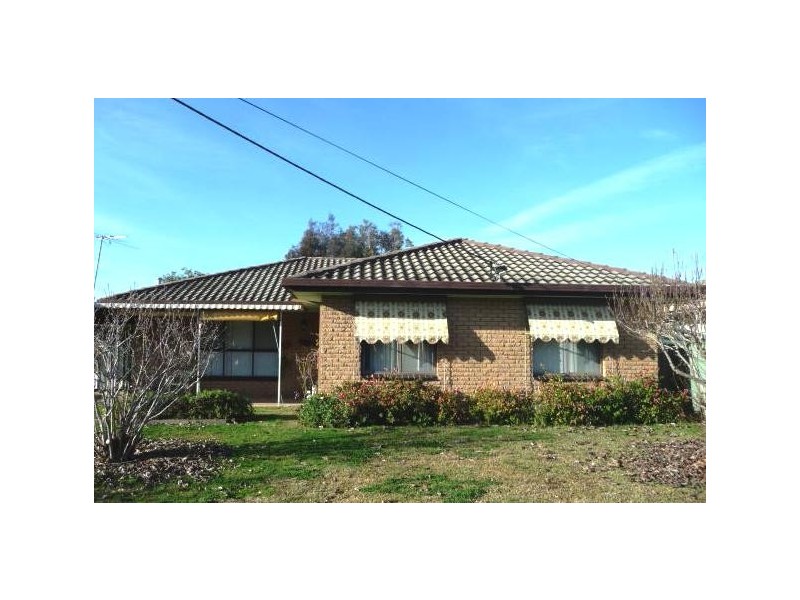 12 Fern Avenue, Wodonga VIC 3690