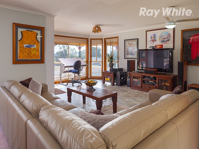 56 Bryants Gap Road, Charleroi VIC 3695