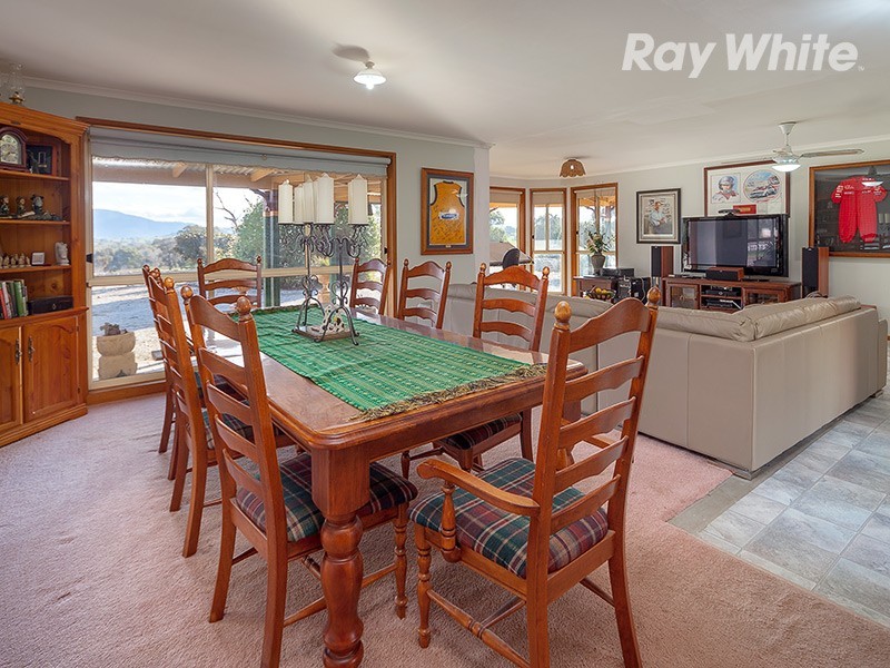 56 Bryants Gap Road, Charleroi VIC 3695