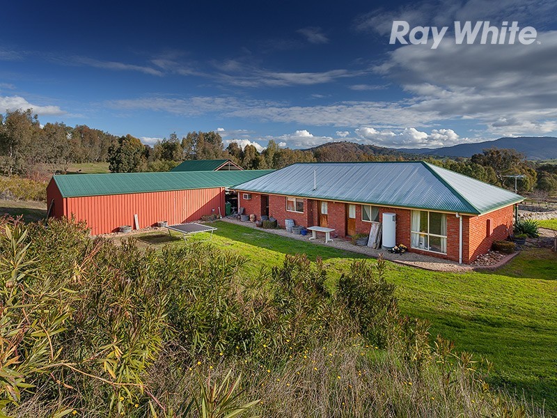 56 Bryants Gap Road, Charleroi VIC 3695