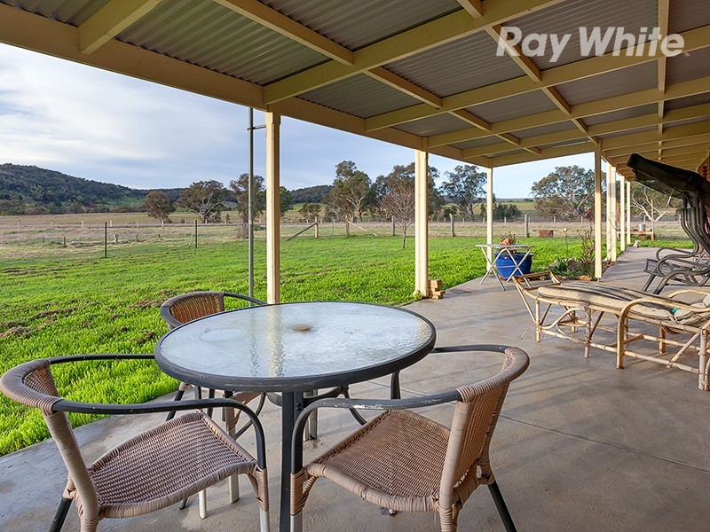 16 Reids Way, Wooragee VIC 3747