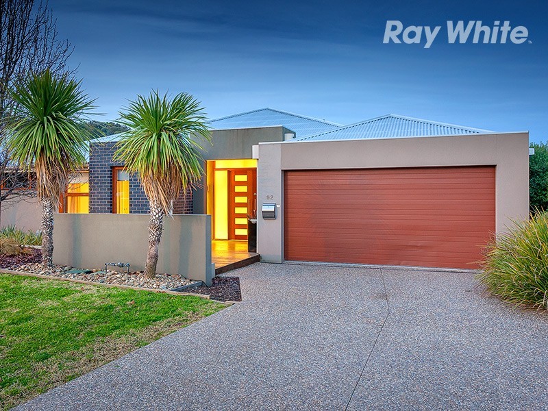 92 Yarralumla Drive, Wodonga VIC 3690