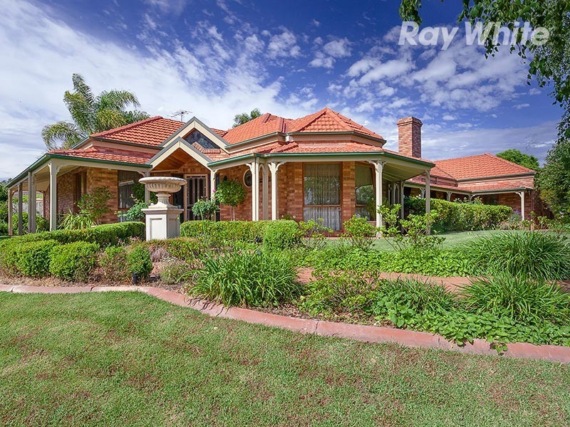 13 Golflinks Avenue, Wodonga VIC 3690