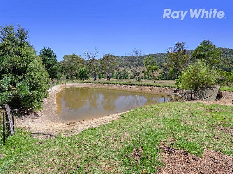 2204 Lockharts Gap Road, Tallandoon VIC 3700