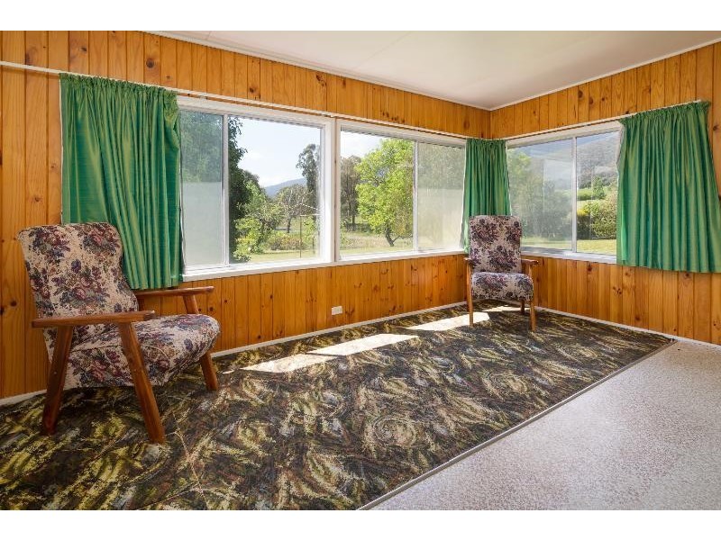 200 Mullagong Road, Upper Gundowring VIC 3691