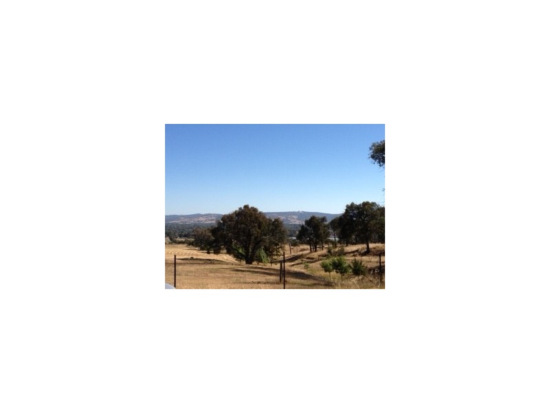 113 Coyles Road, Wodonga VIC 3690