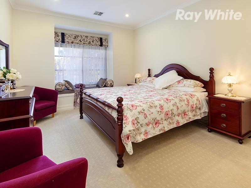 8 Victoria Cross Parade, Wodonga VIC 3690