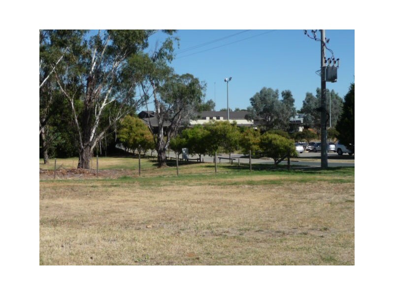 21 Garden Cove, Wodonga VIC 3690