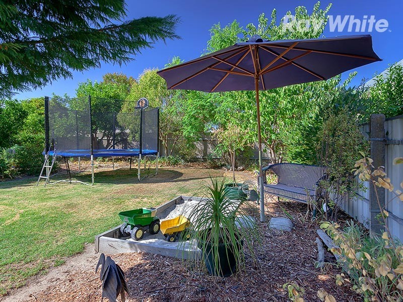 2 Tooma Street, Tallangatta VIC 3700