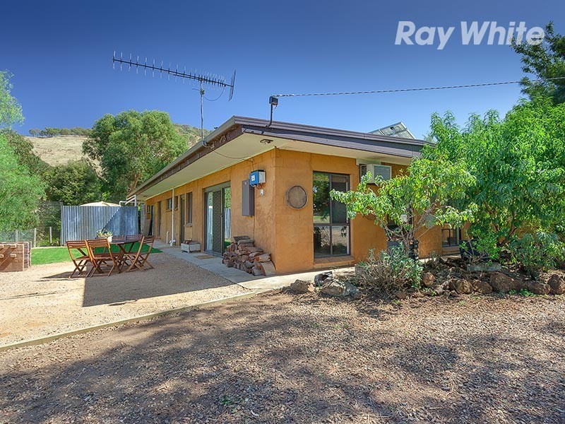 2 Broome Street, Bethanga VIC 3691