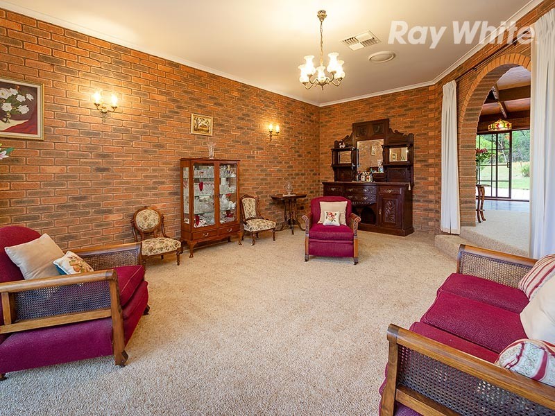 25-29 Main Road, Stanley VIC 3747