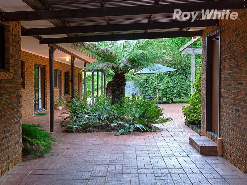 25-29 Main Road, Stanley VIC 3747