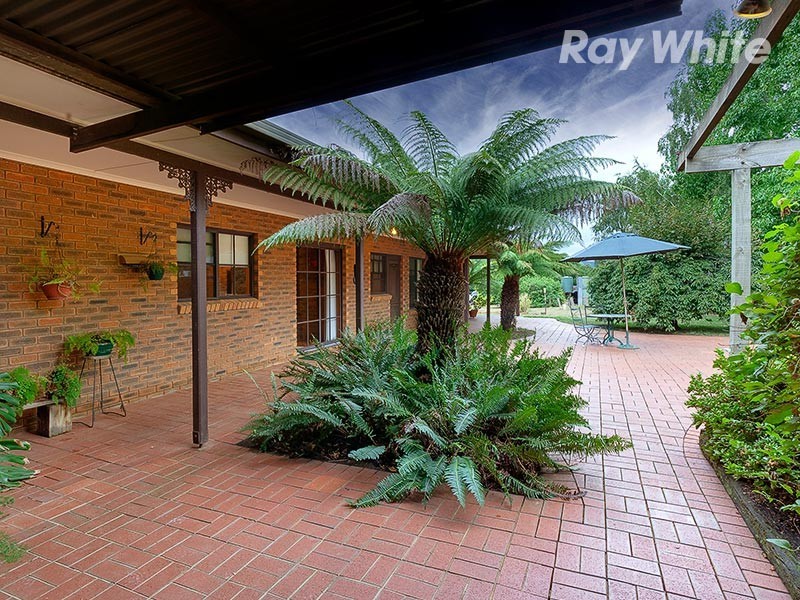 25-29 Main Road, Stanley VIC 3747