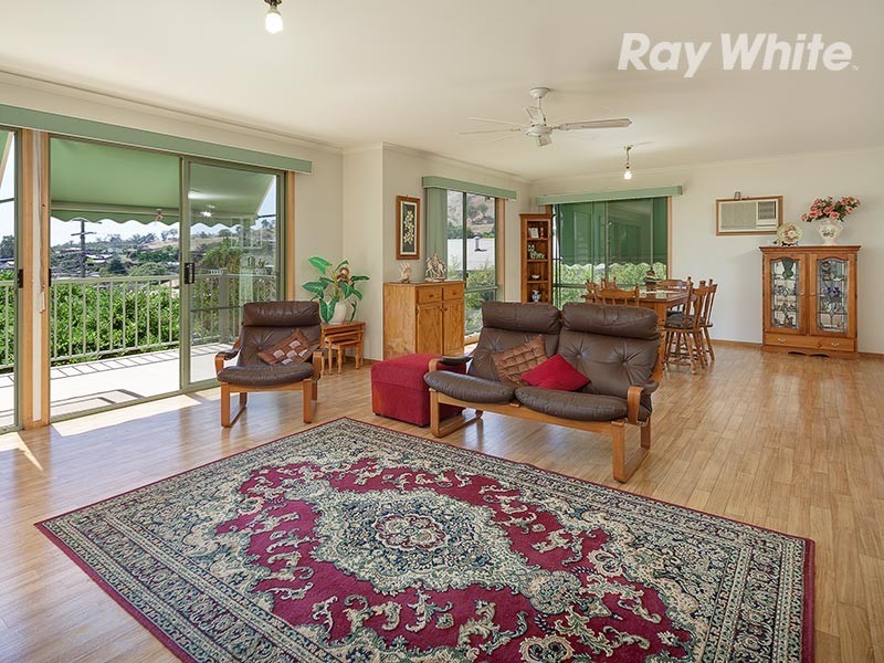 35 Craig Drive, Bellbridge VIC 3691