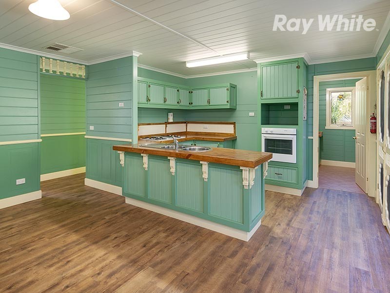 15 Yabba Road, Tallangatta East VIC 3700