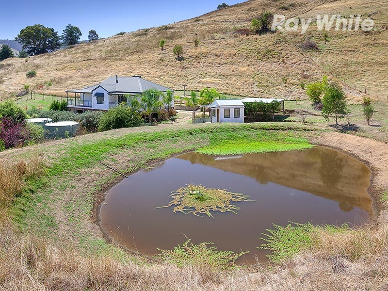 15 Yabba Road, Tallangatta East VIC 3700