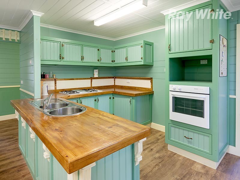 15 Yabba Road, Tallangatta East VIC 3700