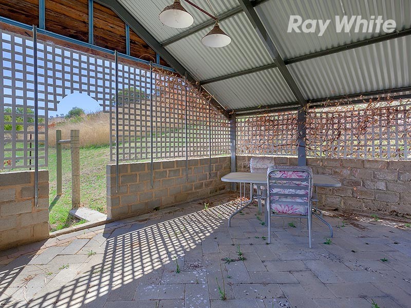 15 Yabba Road, Tallangatta East VIC 3700